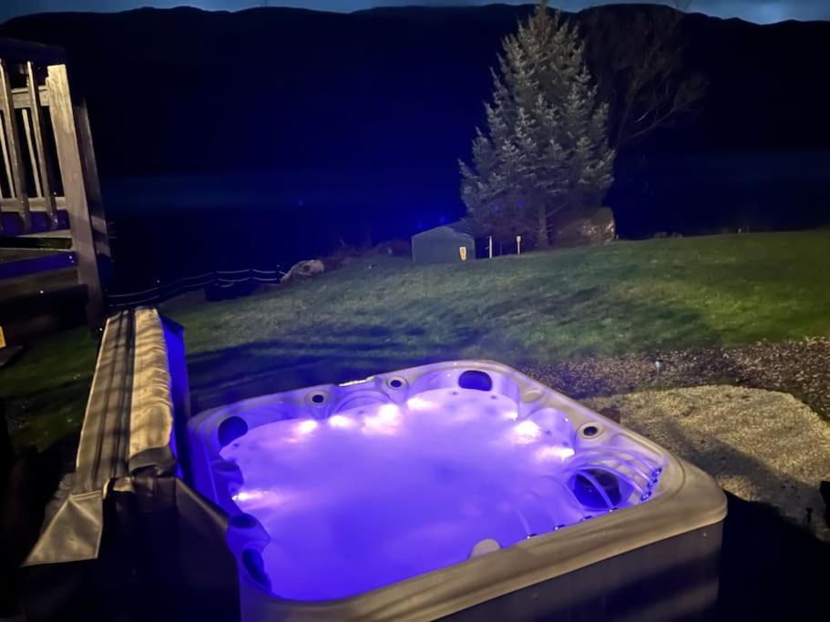 Waterside 3 Bed Cottage, Hot Tub, Sauna, Pvt Beach Arrochar Ngoại thất bức ảnh